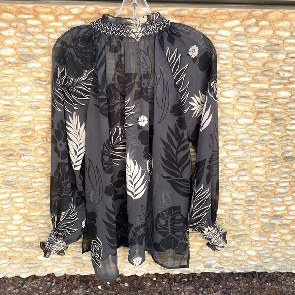 CABI #5597 Tropical Aloha Peasant Blouse. Size medium. EUC! - Picture 4 of 11